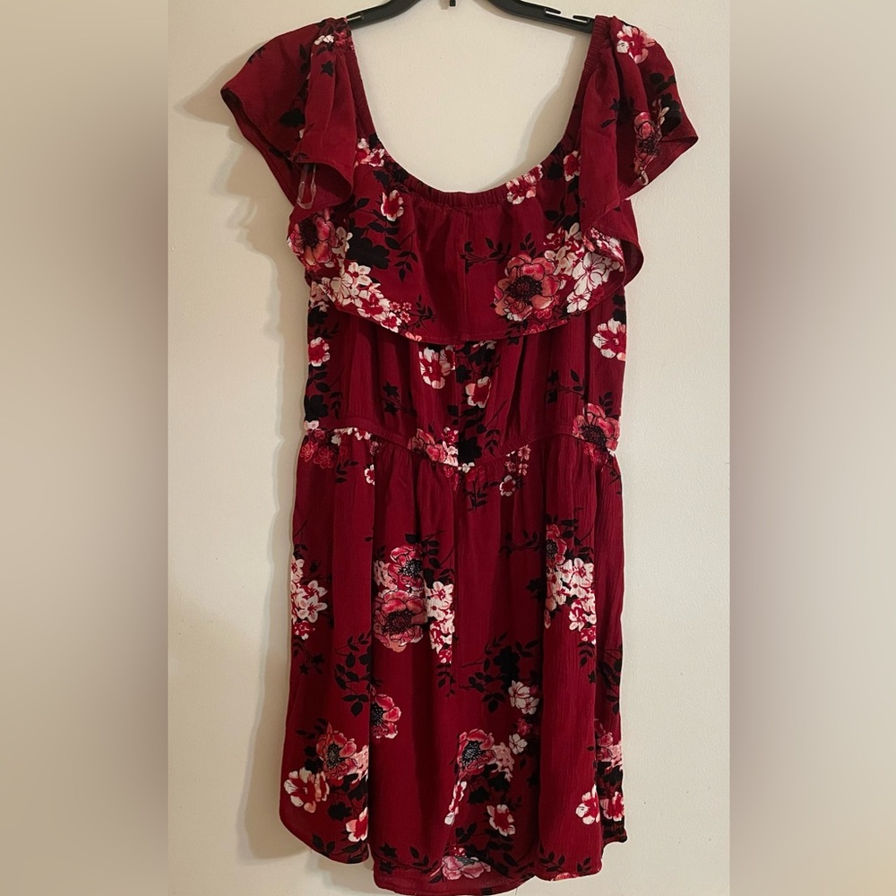No Boundaries floral dress. Size XXL/2XG/19